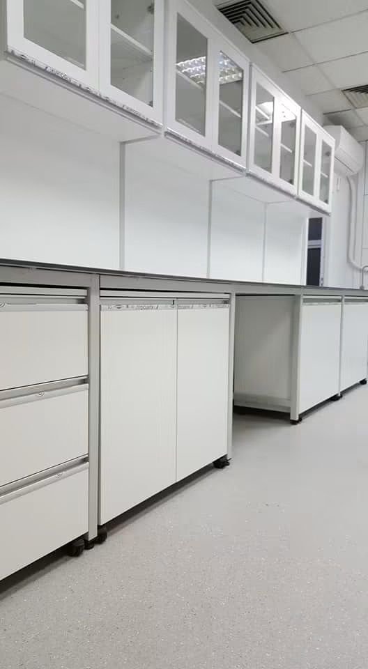 TNCLAB Cam Kapaklı Asma Dolap Laboratuvar Uygulaması